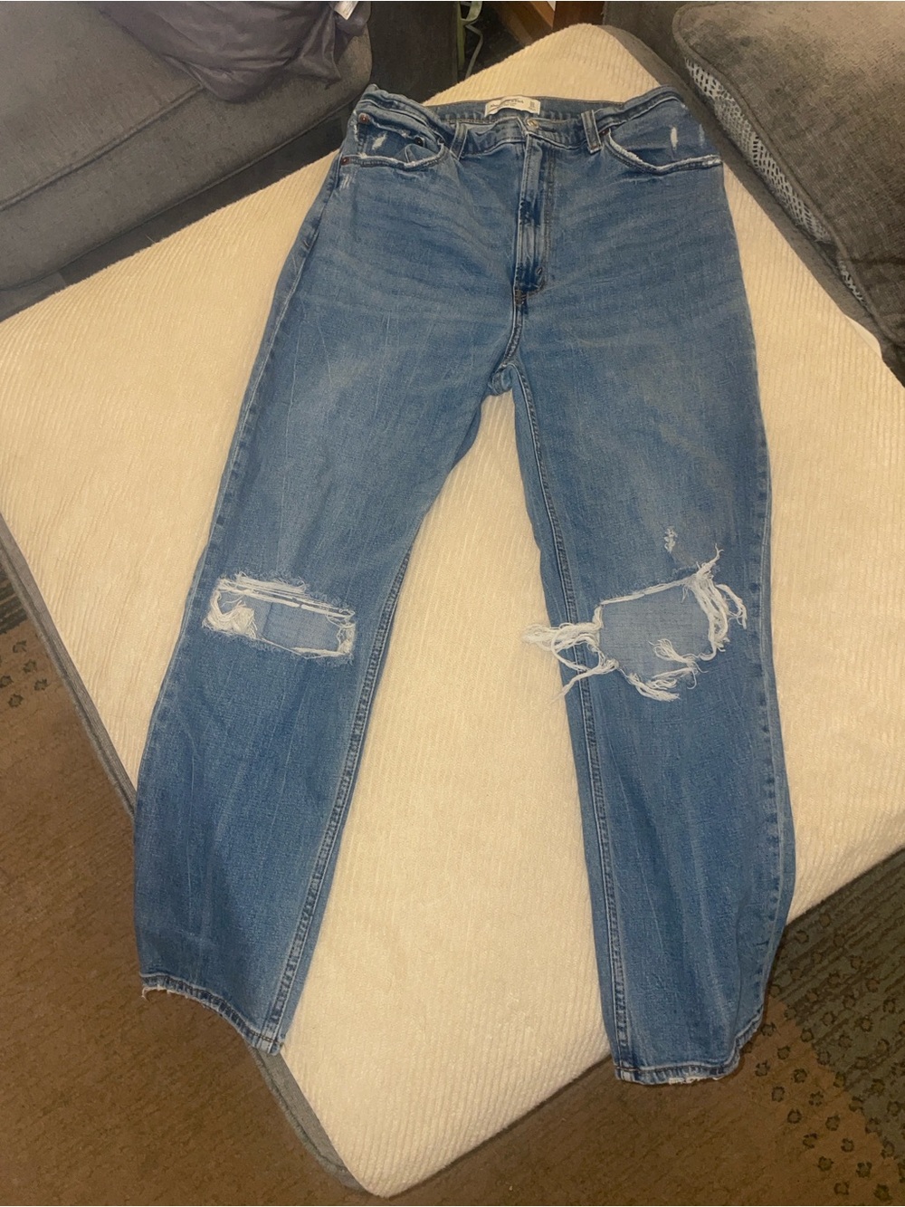 Women's Abercrombie & Fitch Ankle Straight Ultra High Rise Distressed Jeans, 30